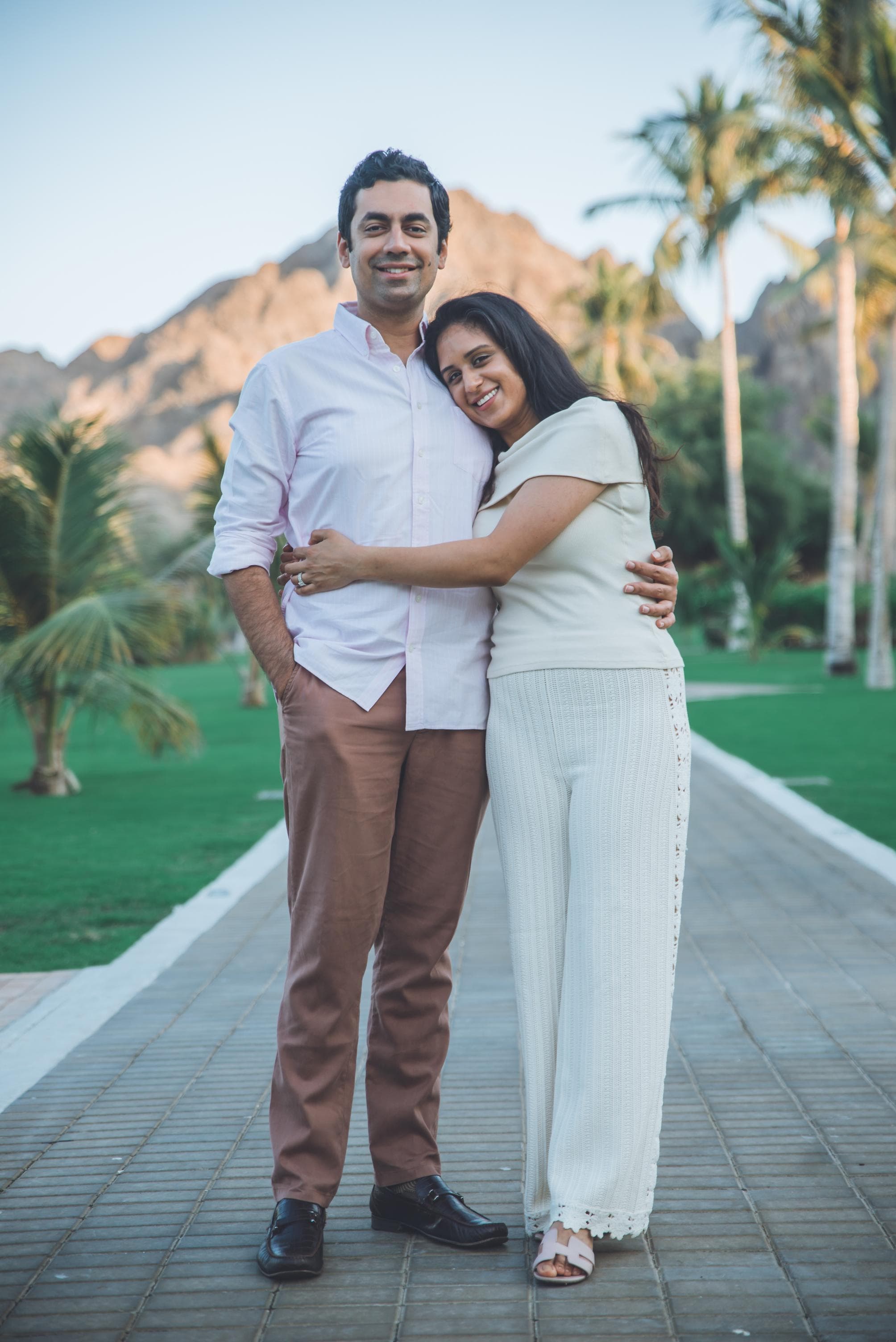 Couple portrait session at a Bar Al Jissah resort