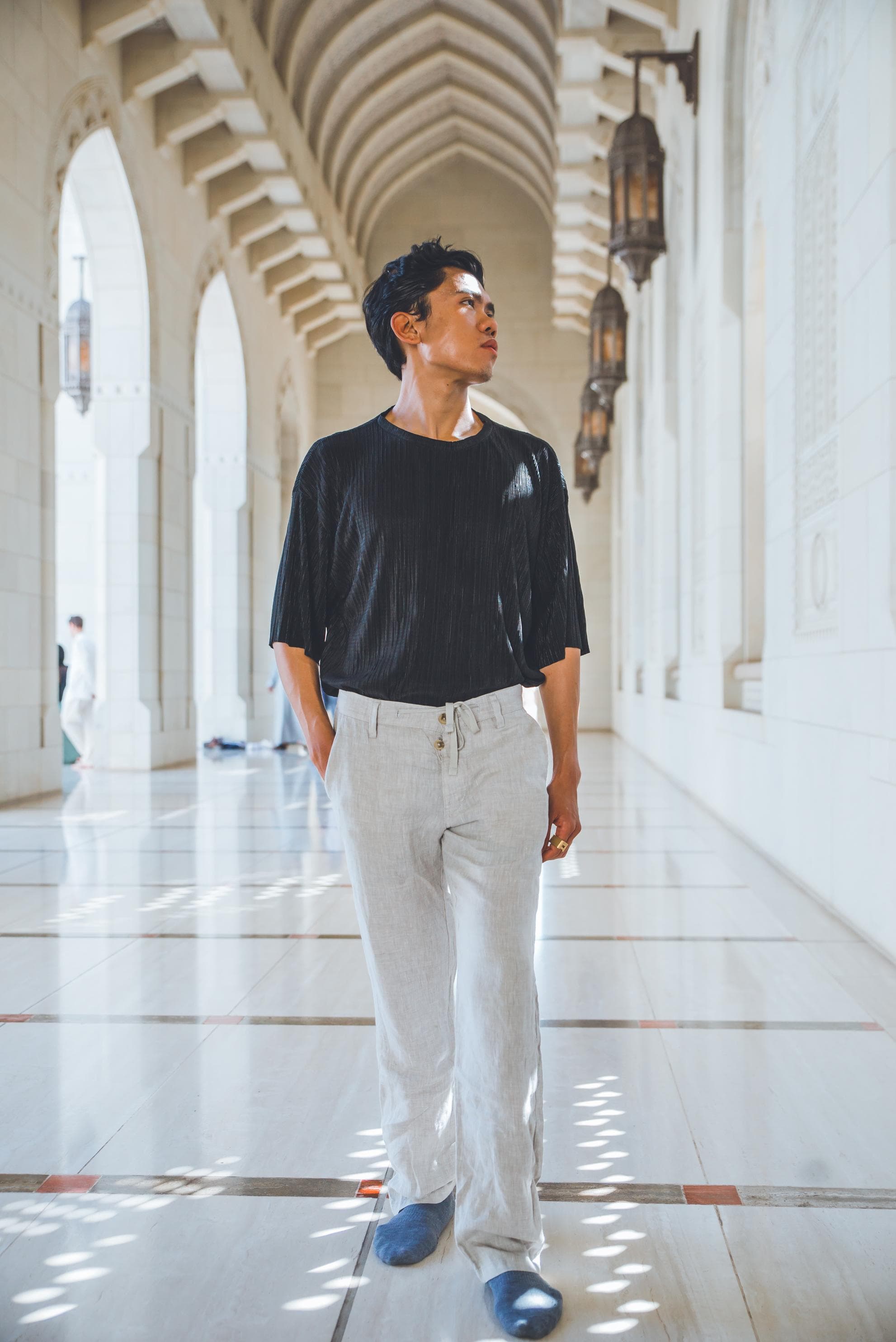 Street-style portrait session in old Muscat