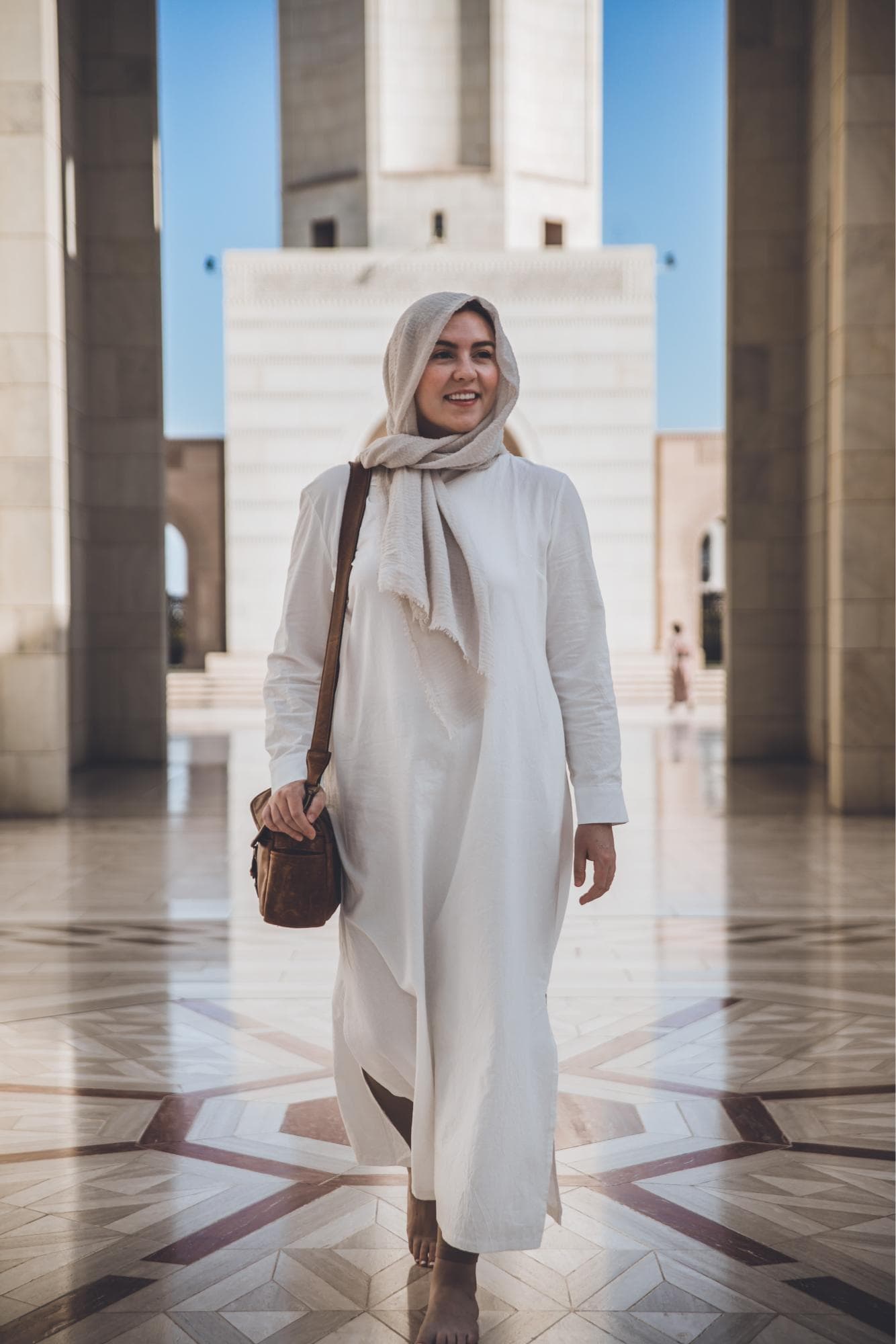 Portrait session among the Grand Mosque colonnades